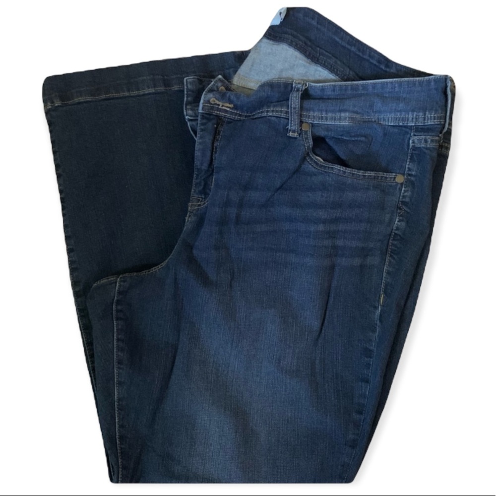 Torrid FLARE JEAN - VINTAGE STRETCH DARK WASH